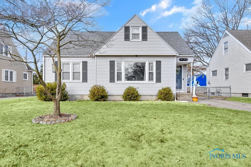 4833 Naomi Drive, Toledo, Ohio image 1