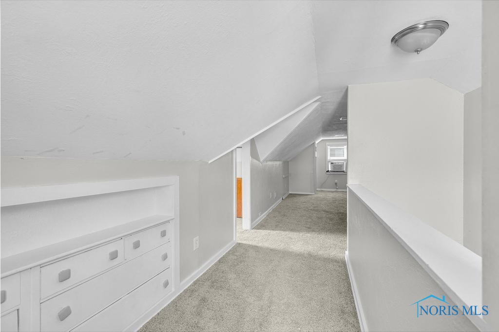 4833 Naomi Drive, Toledo, Ohio image 24