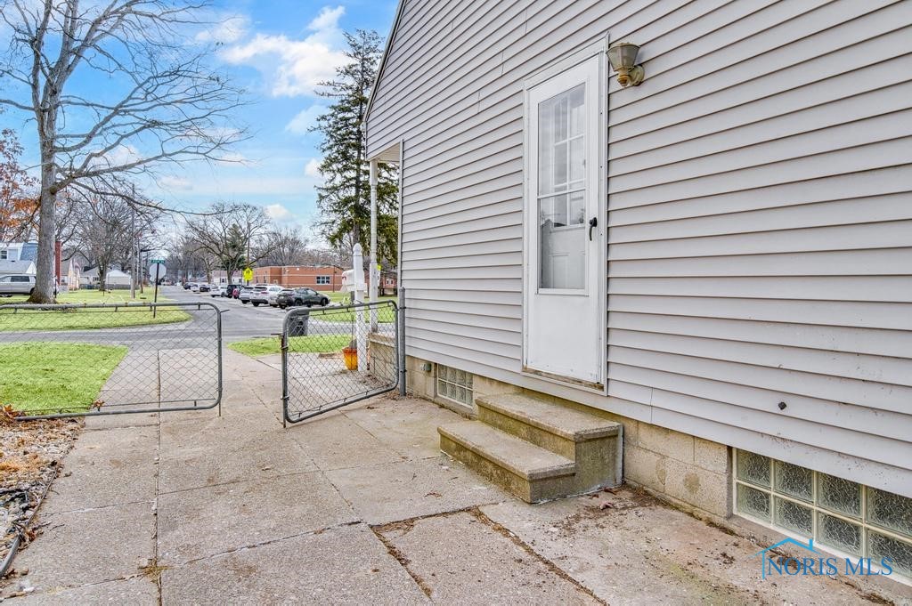 4833 Naomi Drive, Toledo, Ohio image 40