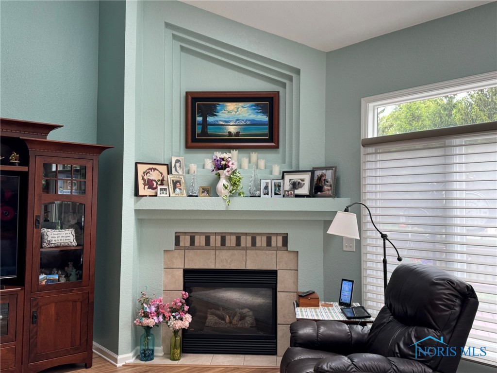 8637 Stone Oak Drive, Holland, Ohio image 3