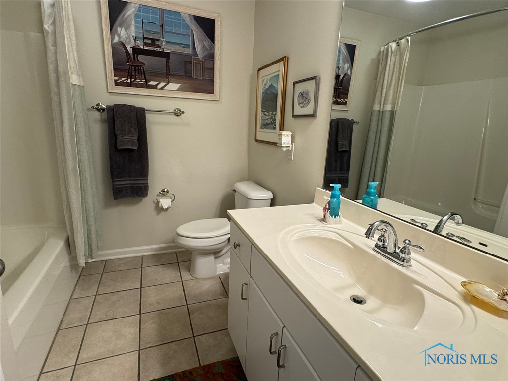 8637 Stone Oak Drive, Holland, Ohio image 8