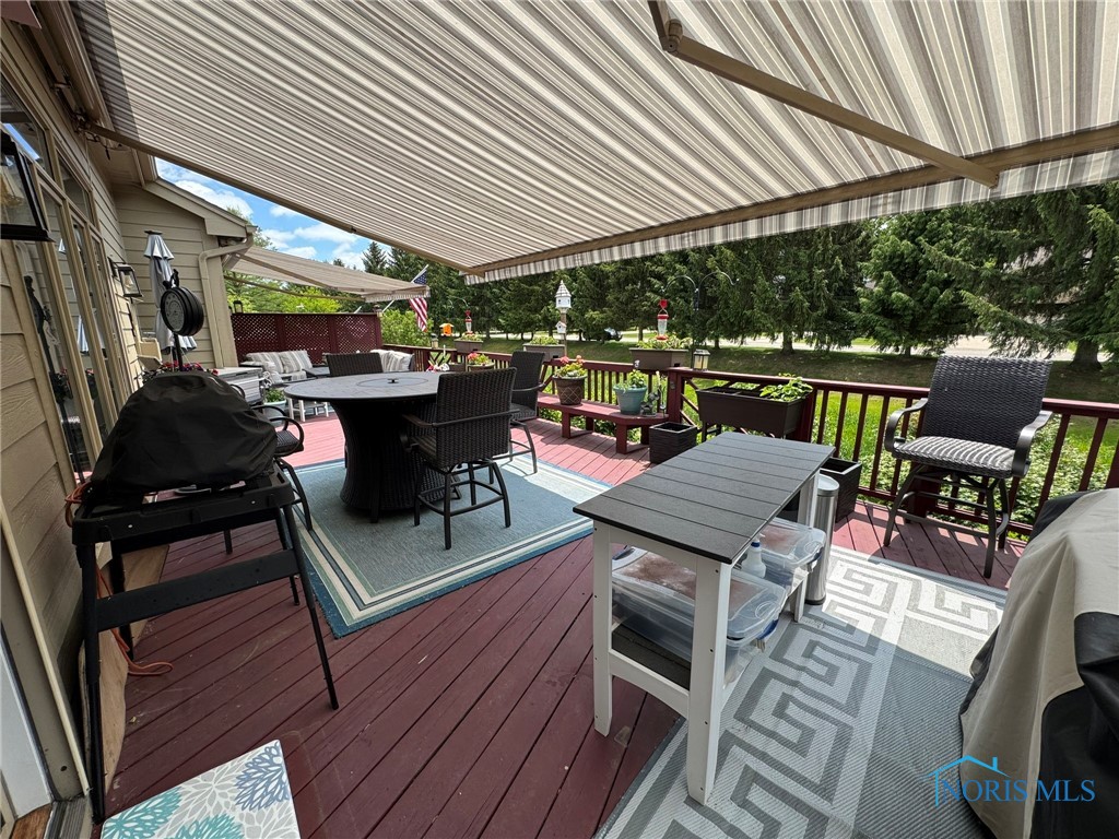 8637 Stone Oak Drive, Holland, Ohio image 27