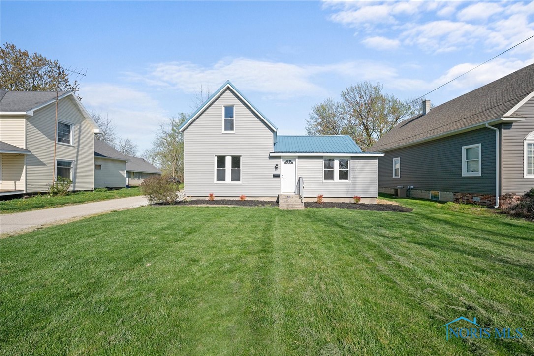 430 N Locust Street, Oak Harbor, Ohio image 3