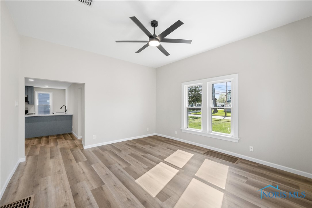 430 N Locust Street, Oak Harbor, Ohio image 18