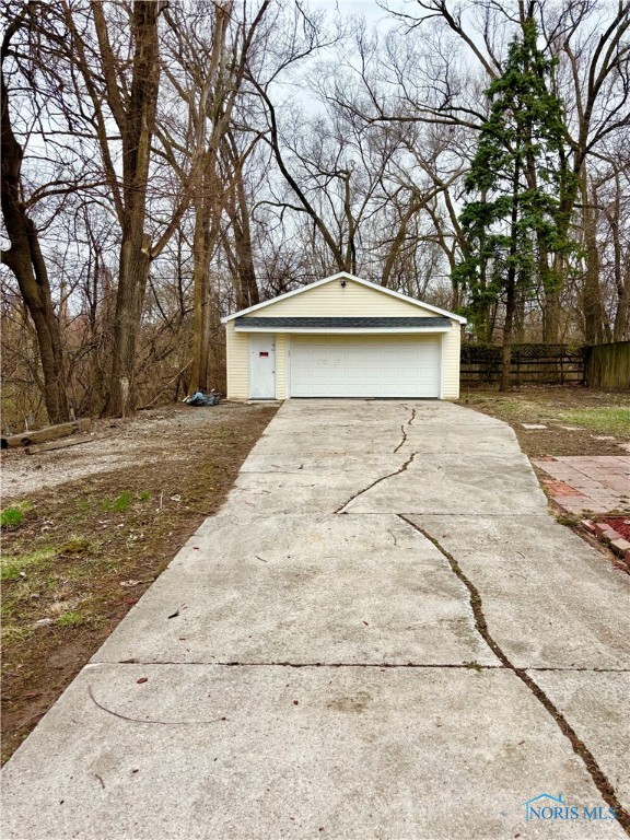 2097 Maginnis Road, Oregon, Ohio image 34