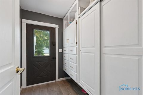 Tiny photo for 703 N Defiance Street, Archbold, OH 43502 (MLS # 6136642)