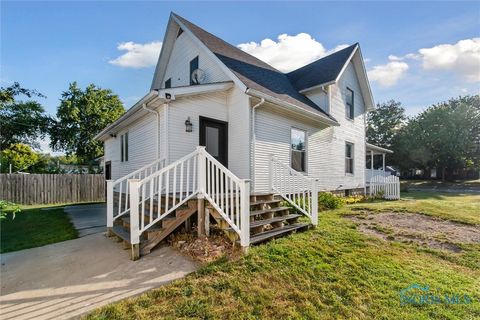 Tiny photo for 703 N Defiance Street, Archbold, OH 43502 (MLS # 6136642)