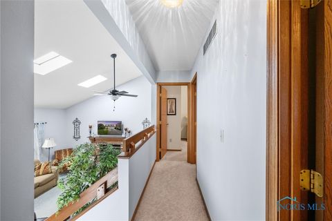 Tiny photo for 2324 Havencrest Court, Toledo, OH 43611 (MLS # 6136969)