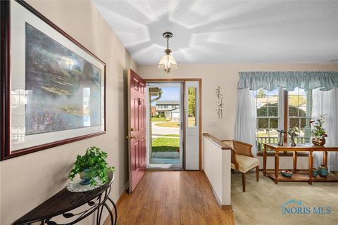 Tiny photo for 2324 Havencrest Court, Toledo, OH 43611 (MLS # 6136969)