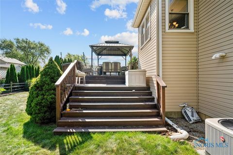 Tiny photo for 2324 Havencrest Court, Toledo, OH 43611 (MLS # 6136969)
