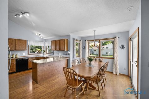 Tiny photo for 2324 Havencrest Court, Toledo, OH 43611 (MLS # 6136969)