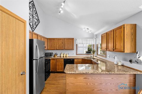 Tiny photo for 2324 Havencrest Court, Toledo, OH 43611 (MLS # 6136969)