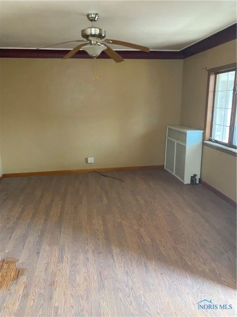 Tiny photo for 331 Dexter Street, Toledo, OH 43608 (MLS # 6136120)