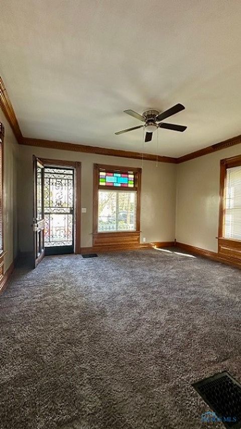 Tiny photo for 321 McDougal Street, Fostoria, OH 44830 (MLS # 6136929)