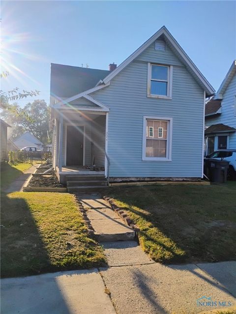 Photo of 224 S Fearing Boulevard, Toledo, OH 43609 (MLS # 6135882)