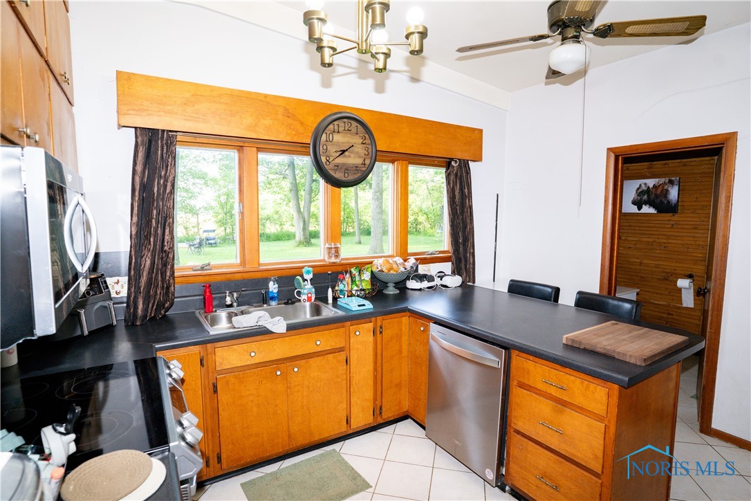 202 Troder Street, Bryan, Ohio image 15