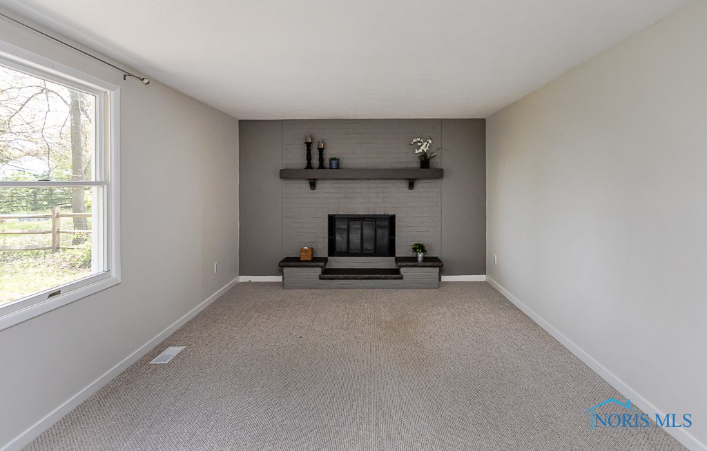 3906 Farmbrook Drive, Sylvania, Ohio image 27