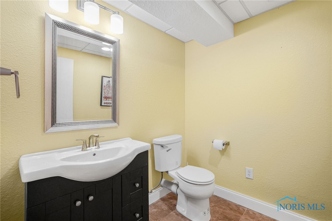 932 Hunters Run, Perrysburg, Ohio image 25