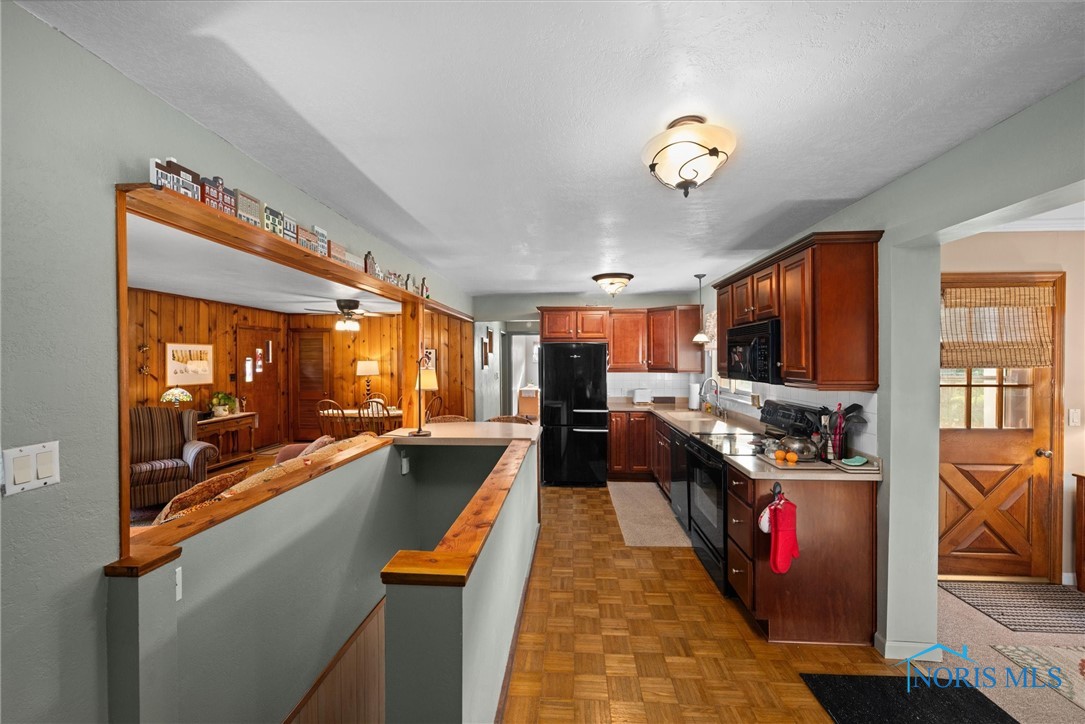 1602 Trailview Drive, Maumee, Ohio image 15