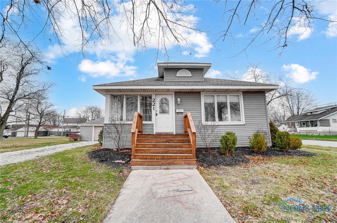 221 S Cherry Street, Paulding, Ohio image 2