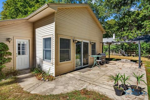 Tiny photo for 4814 Sylvan Court, Sylvania, OH 43560 (MLS # 6136108)