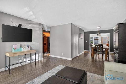 Tiny photo for 4814 Sylvan Court, Sylvania, OH 43560 (MLS # 6136108)