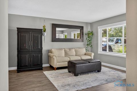 Tiny photo for 4814 Sylvan Court, Sylvania, OH 43560 (MLS # 6136108)