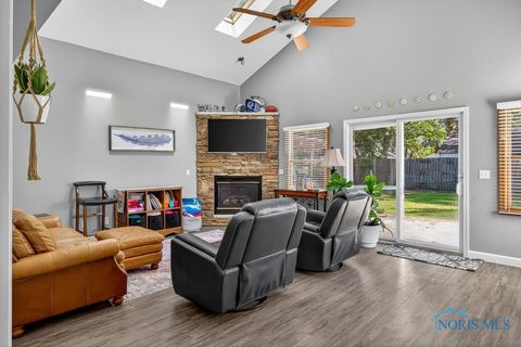 Tiny photo for 4814 Sylvan Court, Sylvania, OH 43560 (MLS # 6136108)