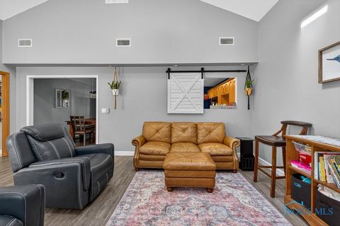 Tiny photo for 4814 Sylvan Court, Sylvania, OH 43560 (MLS # 6136108)