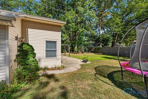 Tiny photo for 4814 Sylvan Court, Sylvania, OH 43560 (MLS # 6136108)