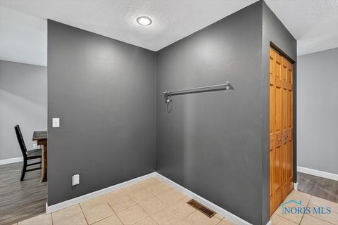 Tiny photo for 4814 Sylvan Court, Sylvania, OH 43560 (MLS # 6136108)