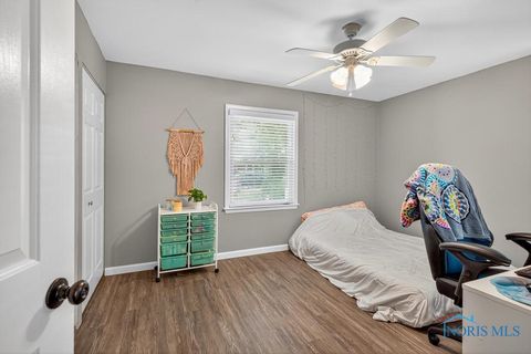 Tiny photo for 4814 Sylvan Court, Sylvania, OH 43560 (MLS # 6136108)