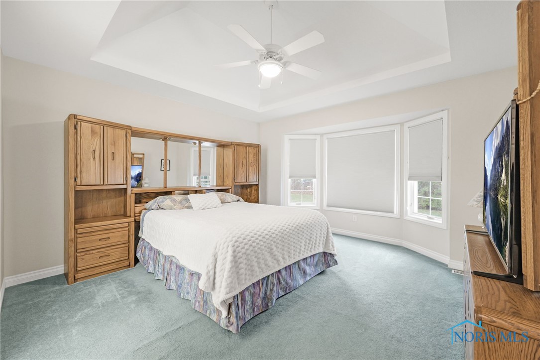 2043 Silverpine Court, Toledo, Ohio image 12