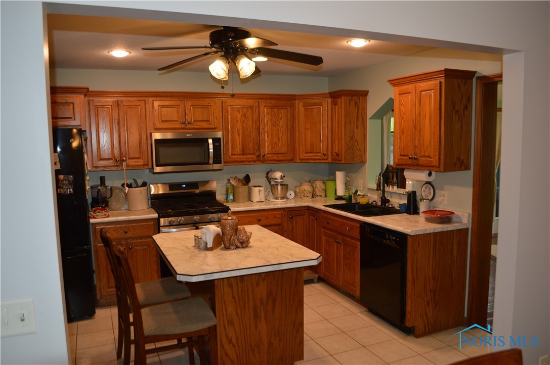 312 Antwerp Drive, Hicksville, Ohio image 5