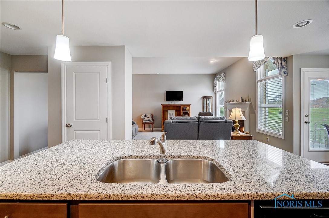15210 Sunset Maple Drive, Perrysburg, Ohio image 13