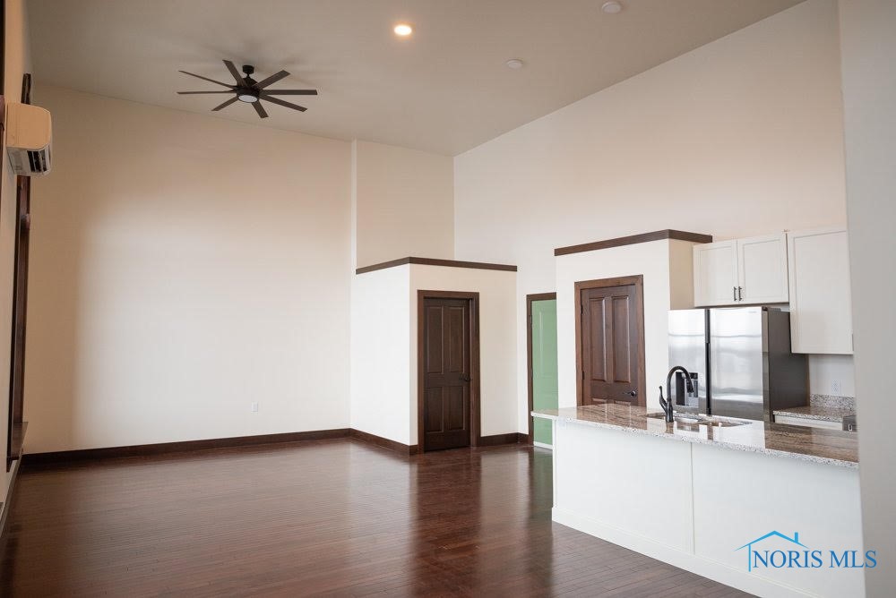 Findlay, Ohio 45840, United States, 2 Bedrooms Bedrooms, ,1 BathroomBathrooms,Residential,Active,19124