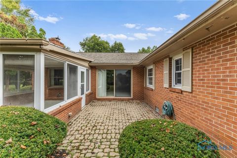 Tiny photo for 411 Monticello Drive, Fostoria, OH 44830 (MLS # 6136373)
