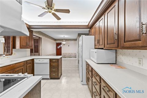 Tiny photo for 411 Monticello Drive, Fostoria, OH 44830 (MLS # 6136373)