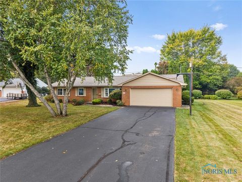 Tiny photo for 411 Monticello Drive, Fostoria, OH 44830 (MLS # 6136373)