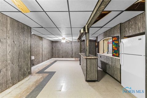 Tiny photo for 411 Monticello Drive, Fostoria, OH 44830 (MLS # 6136373)