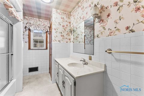 Tiny photo for 411 Monticello Drive, Fostoria, OH 44830 (MLS # 6136373)