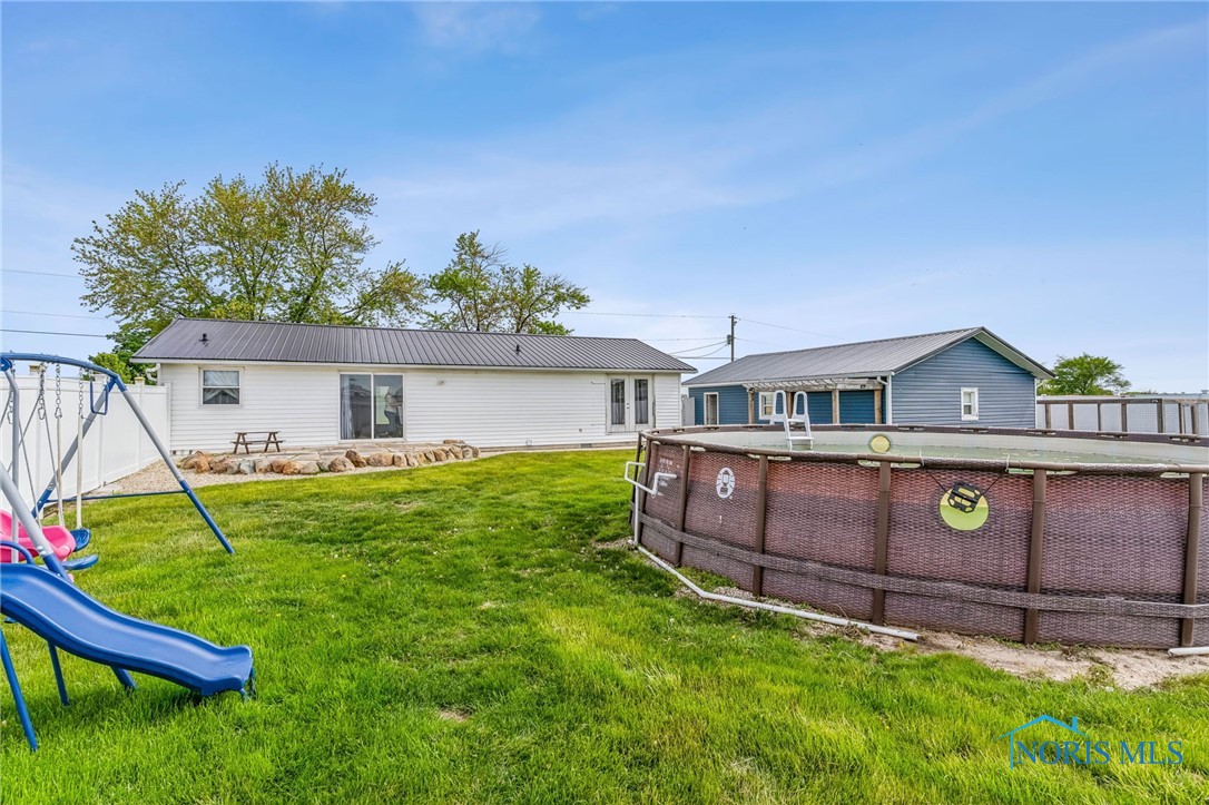 6518 W Township Road 112, Fostoria, Ohio image 45