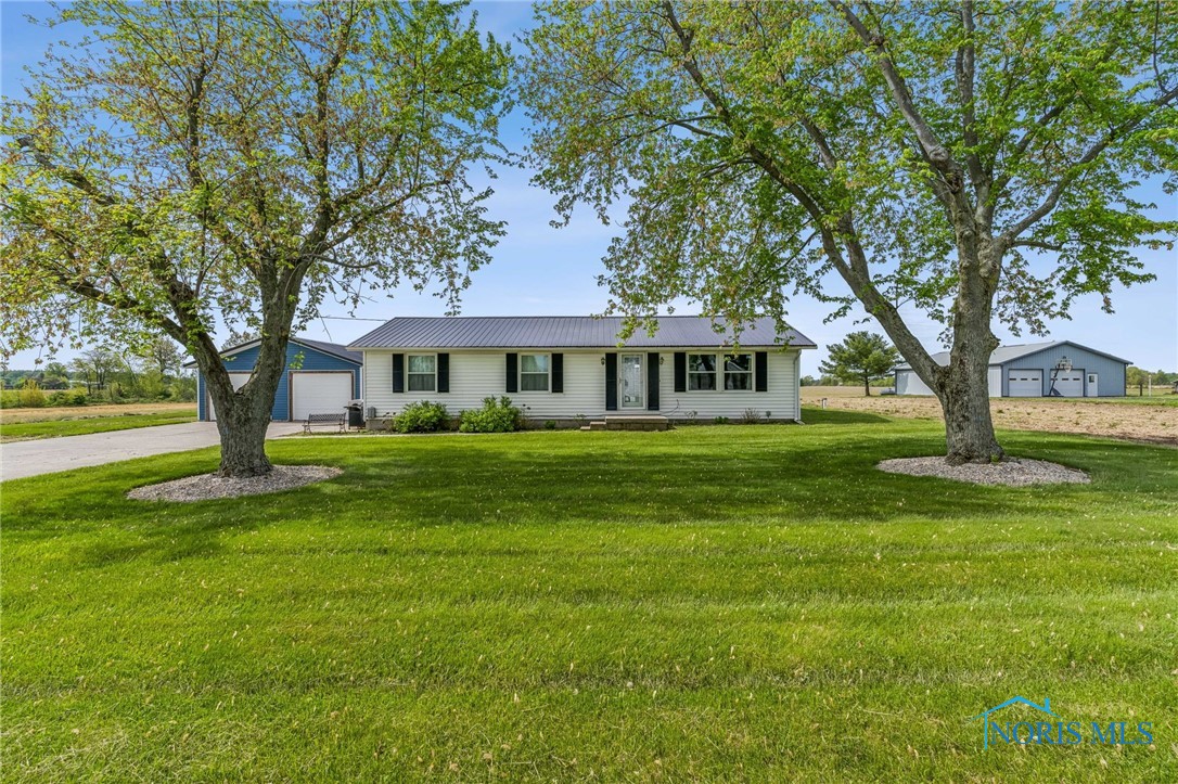 6518 W Township Road 112, Fostoria, Ohio image 2