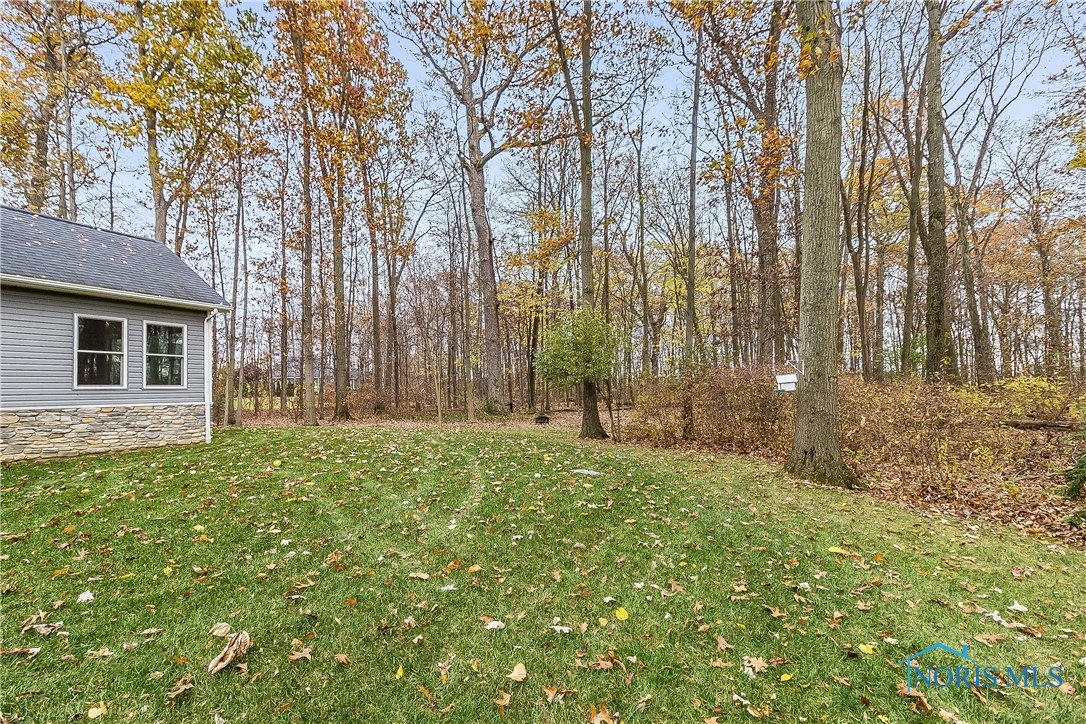 5849 Wainscot Court, Monclova, Ohio image 47