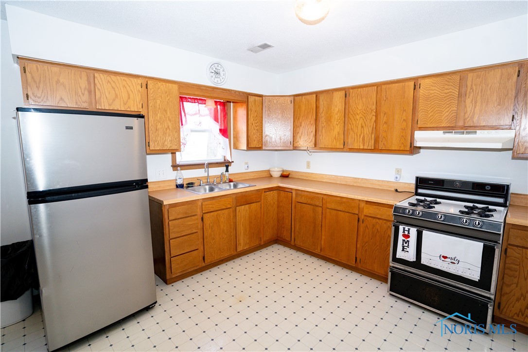 210 N Maple Street, Payne, Ohio image 16