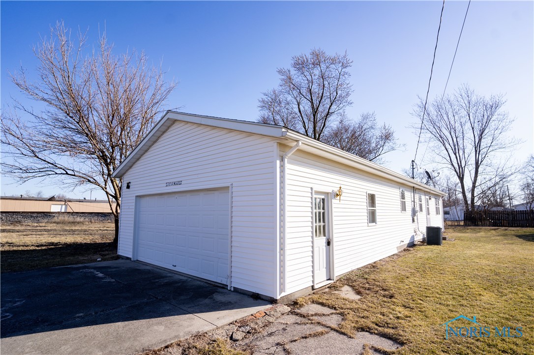 210 N Maple Street, Payne, Ohio image 3