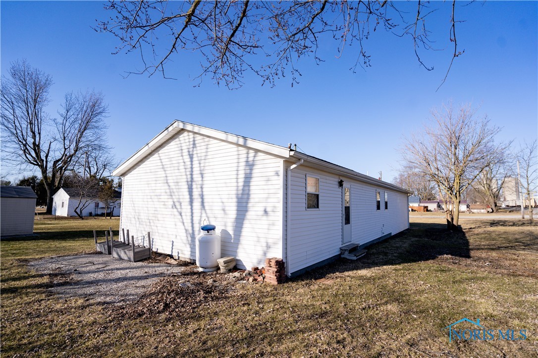 210 N Maple Street, Payne, Ohio image 4