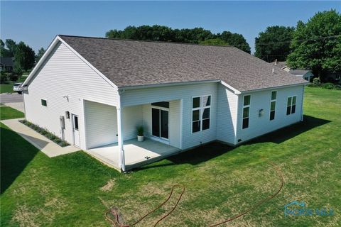 Tiny photo for 550 Southview Court, Gibsonburg, OH 43431 (MLS # 6136395)
