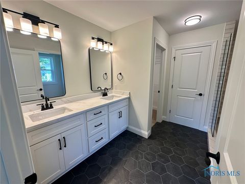 Tiny photo for 550 Southview Court, Gibsonburg, OH 43431 (MLS # 6136395)