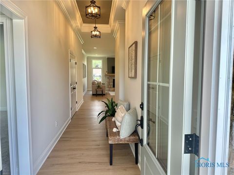 Tiny photo for 550 Southview Court, Gibsonburg, OH 43431 (MLS # 6136395)